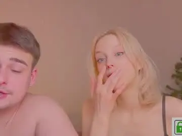 your_molly_mark from chaturbate