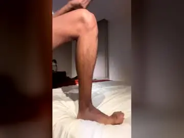 Chaturbate Nude Webcam of aziz_1000x