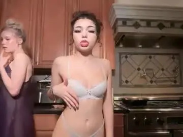 Chaturbate Best live sex cam show of maddieblair1