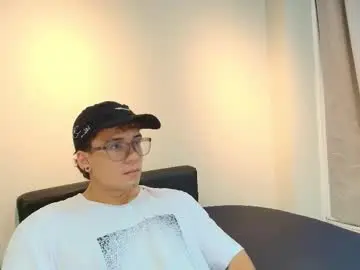 matthewfire1 from chaturbate