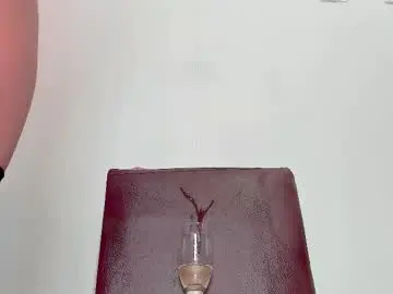 Chaturbate Adult Video Chat of melania_browis