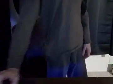 Chaturbate Live Sex Cam of stringgreens777