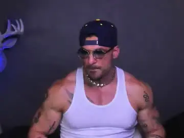 Chaturbate Free Live Porn of dennis_cox_