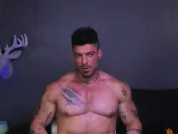 Chaturbate Live Porn of dennis_cox_