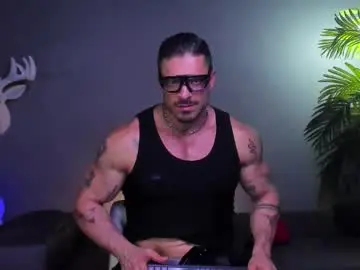 Chaturbate Free Live Porn of dennis_cox_