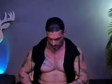 Chaturbate Live Sex Cam of dennis_cox_