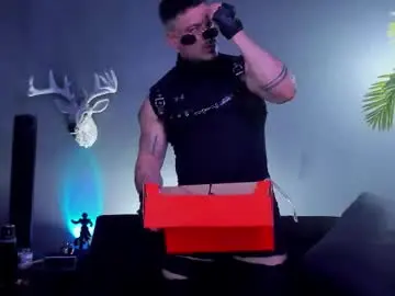 Chaturbate Live Sex of dennis_cox_