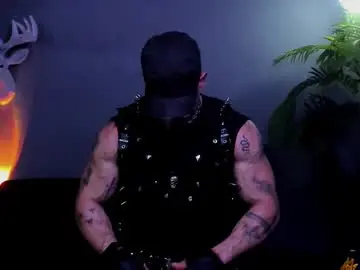 Chaturbate Live Sex of dennis_cox_