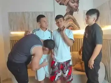 Chaturbate Nude Webcam of justingtime21