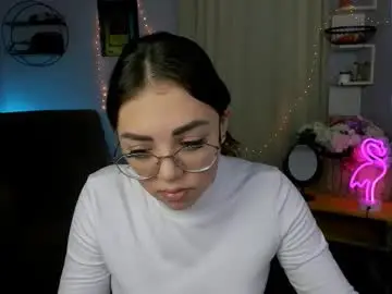Chaturbate Watch Live Sex Cams of kiki_swan