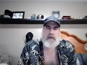 Chaturbate Adult Video Chat of straightbear4you