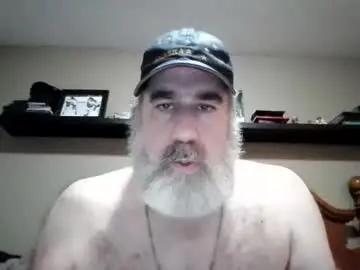 Chaturbate Best live sex cam show of straightbear4you