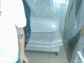 Chaturbate Adult Webcams of andy_dan1