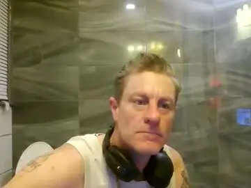 Chaturbate Live Sex Cam of doucettej893