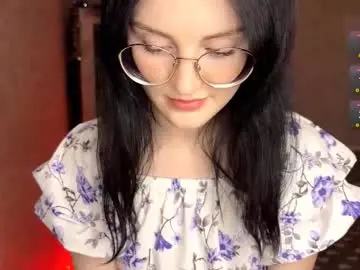 Chaturbate Free Porn Cam of eleniswackhammer