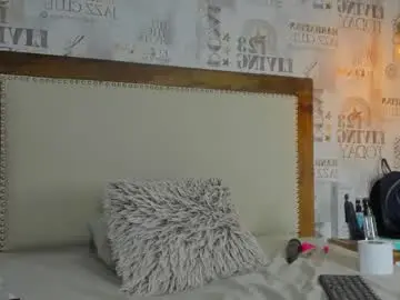 Chaturbate Live Sex of joliebenson1