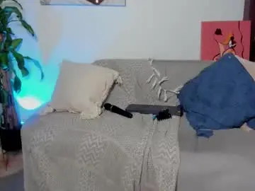 Chaturbate Free Porn Cam of mia_deluxe23