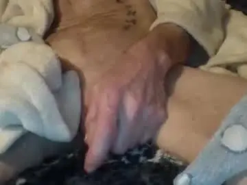 Chaturbate Live Sex Cam of deviilanse