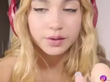 Chaturbate Live Porn of mara__ross