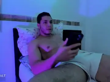 Chaturbate Nude Webcam of max_valiant1