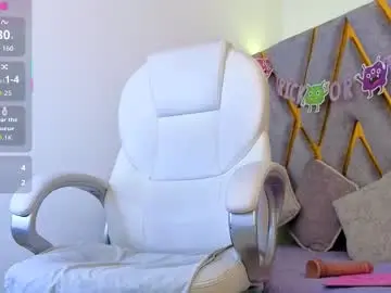 Chaturbate Adult Video Chat of cintia_holms