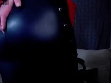 Chaturbate Sex Cam of kinkydoll_