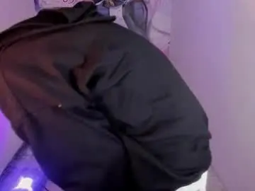Chaturbate Nude Webcam of darikson_boy_