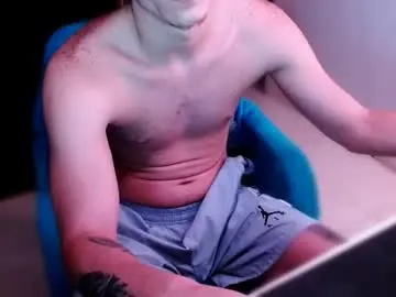 Chaturbate Live Sex Cam of davidsalazar33