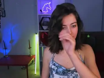 kleri_paint from chaturbate