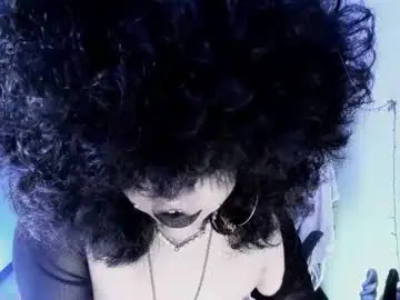 Chaturbate Adult Webcam of kuromi_bush