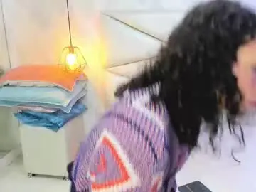 Chaturbate Sex Cam of laurettedela_roux