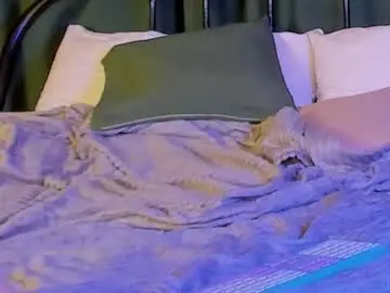 Chaturbate Live Porn of madison_mongomeri