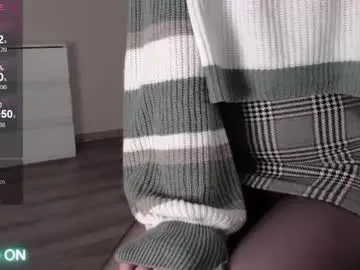 Chaturbate Live Sex Cam of noelleneptune