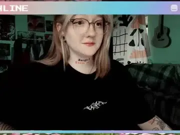 Chaturbate Free Live Porn of raiingurl