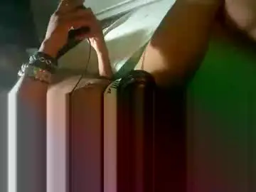 Chaturbate Watch Live Sex Cams of sweetwilly10