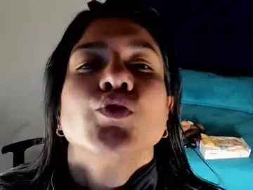 Chaturbate Best live sex cam show of ema_luna_