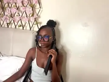 Chaturbate Live Porn of kayleeeee_ee