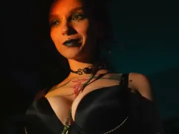 Chaturbate Free Porn Cam of _alicemorrison_