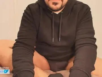 Chaturbate Live Porn of italianhorny2018