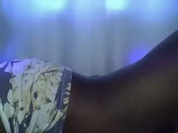 Chaturbate Watch Live Sex Cams of lunalove22_