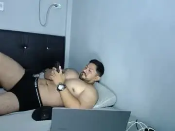 Chaturbate Watch Live Sex Cams of maximohot03