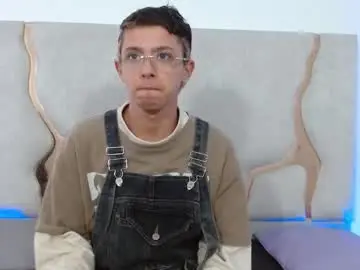 Chaturbate Live Sex of rooy_tay