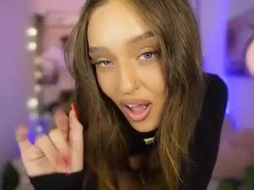 Chaturbate Sex Cam of clara_smile