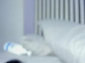 Chaturbate Live Sex of mia_holson