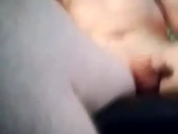 Chaturbate Sex Cam of offering_loads_2u