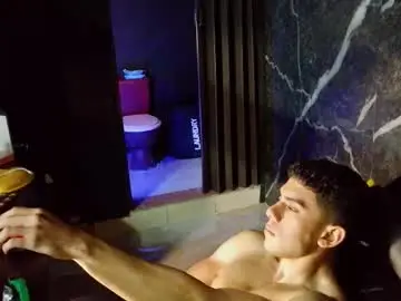 Chaturbate Best live sex cam show of thelitoshowofficial