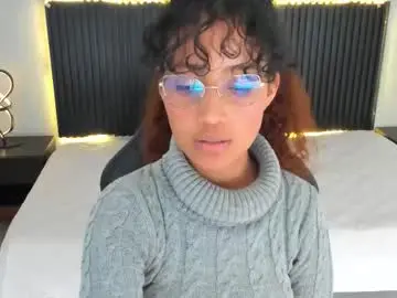 Chaturbate Live Sex Cam of alani_rose_