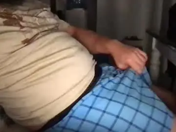 Chaturbate Live Sex Cam of bigggbulge