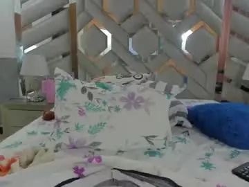 Chaturbate Adult Webcam of ebonysquirtcol