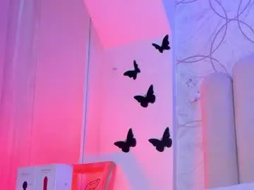 iara_smith_ from chaturbate